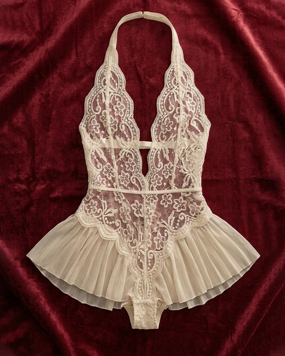 Halter Bloom